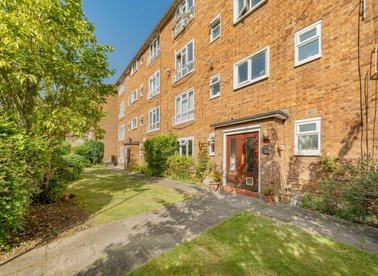 Properties let in Ward Road - N19 5ED view1