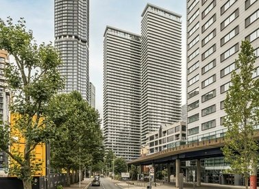 Properties to let in Wards Place - E14 9TZ view1