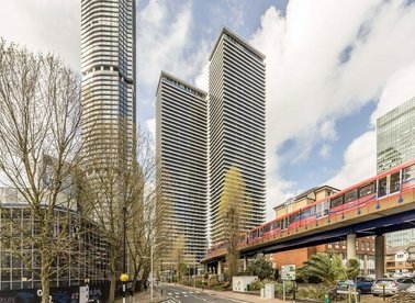 Properties let in Wards Place - E14 9EJ view1