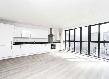 Properties to let in Warham Street - SE5 0SX view1