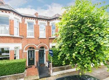 Properties let in Warren Road - SW19 2HY view1