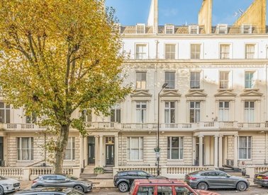 Properties to let in Warrington Crescent - W9 1EL view1