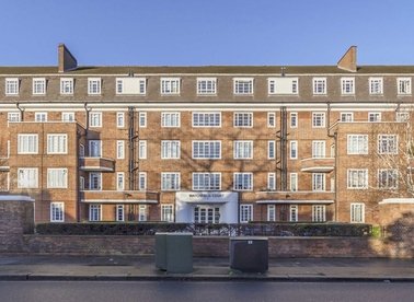 Properties to let in Watchfield Court - W4 4NA view1