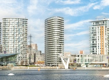 Properties let in Western Gateway - E16 1YL view1