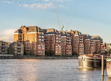 William Morris Way, London, SW6