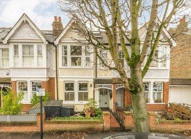 Properties to let in Windermere Road - W5 4TJ view1