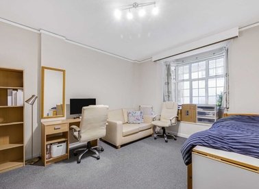 Properties let in Woburn Place - WC1H 0LW view1