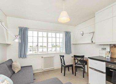 Properties let in Woburn Place - WC1H 0NJ view1