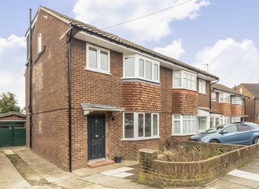 Properties to let in Wolsey Road - TW16 7TU view1
