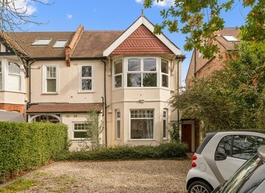 Properties let in Woodfield Road - W5 1SL view1