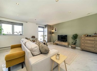 Properties let in Woodland Crescent - SE10 9UF view1