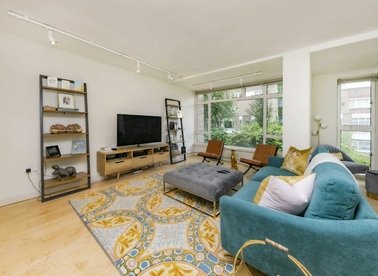 Properties to let in Woodsford Square - W14 8DS view1