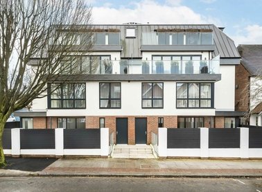 Woodstock Road, London, NW11