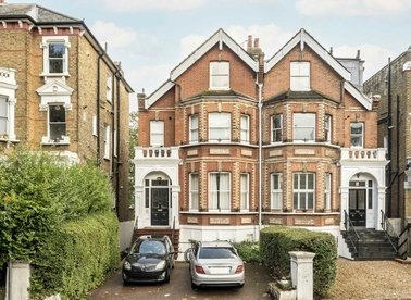 Properties to let in Worple Road - SW20 8PR view1