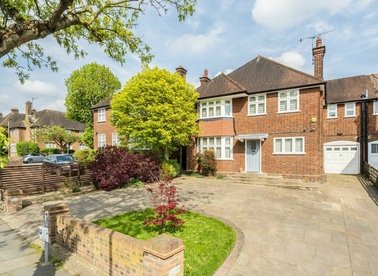 Properties let in Wykeham Road - NW4 2TB view1