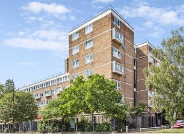 Properties to let in Yelverton Road - SW11 3SR view1