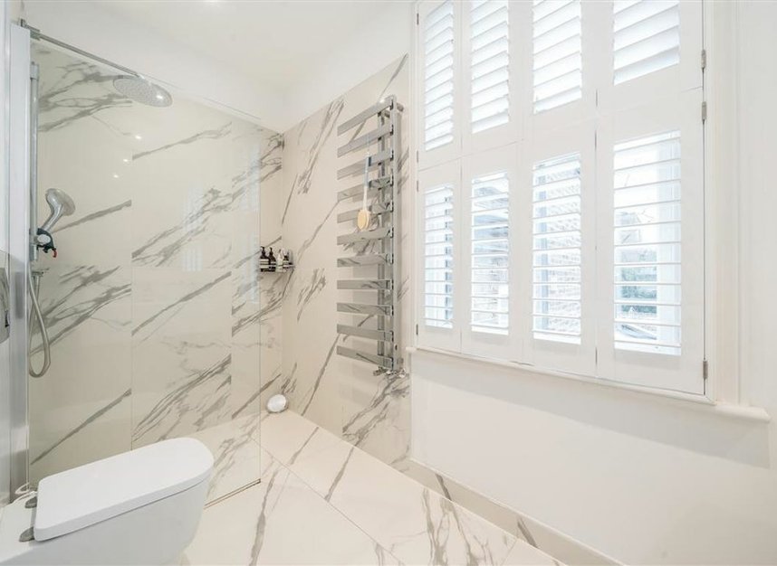 Properties for sale in Abbeville Road - SW4 9JJ view7