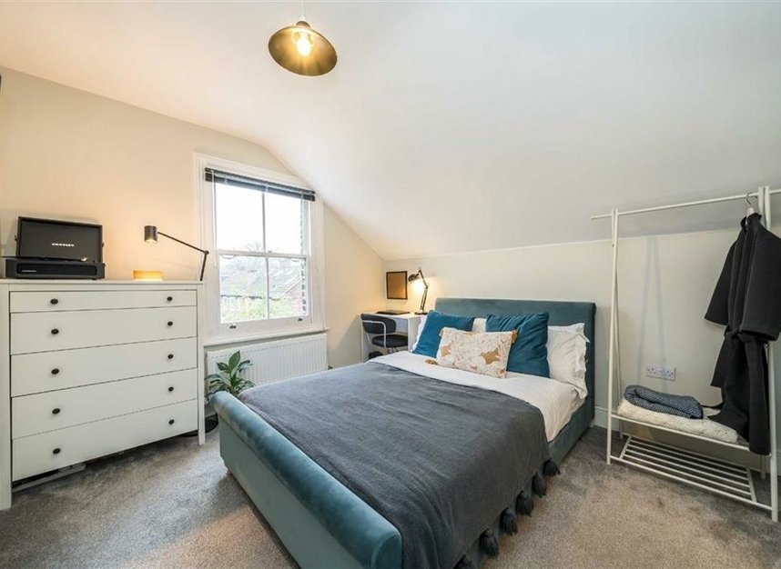 Properties for sale in Abbeville Road - SW4 9JJ view10