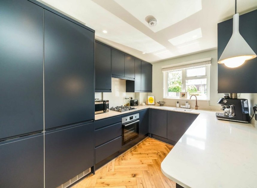 Properties for sale in Abingdon Close - SW19 1AD view4