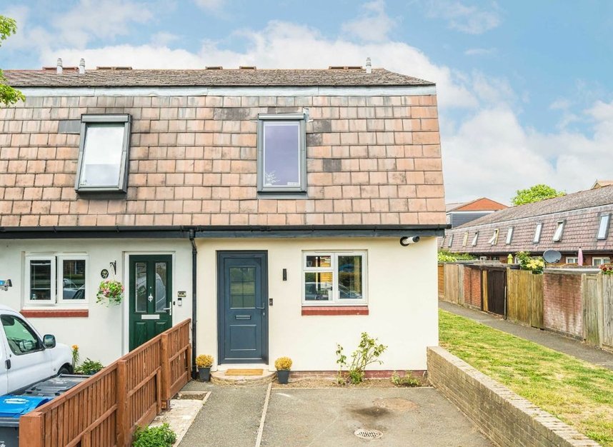 Properties for sale in Abingdon Close - SW19 1AD view1