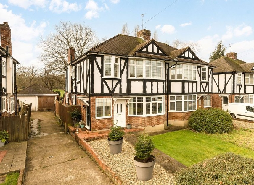 Properties for sale in Aboyne Drive - SW20 0AL view1