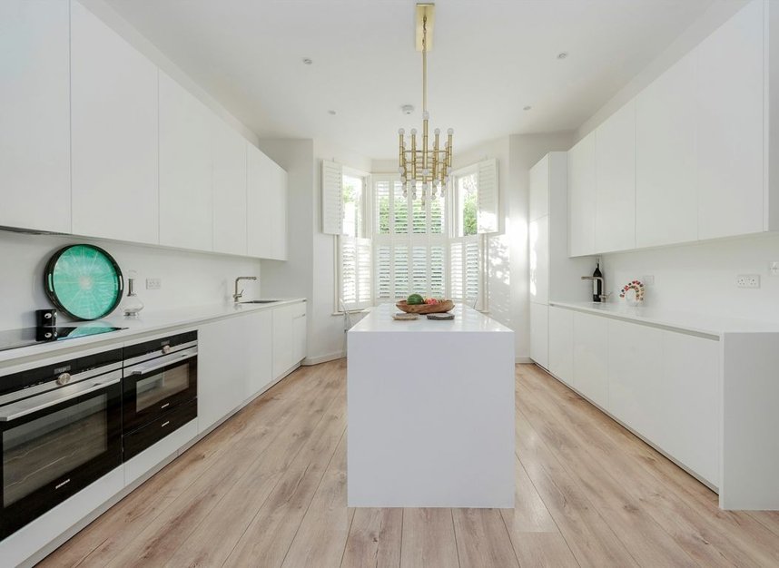 Properties for sale in Agate Road - W6 0AH view3