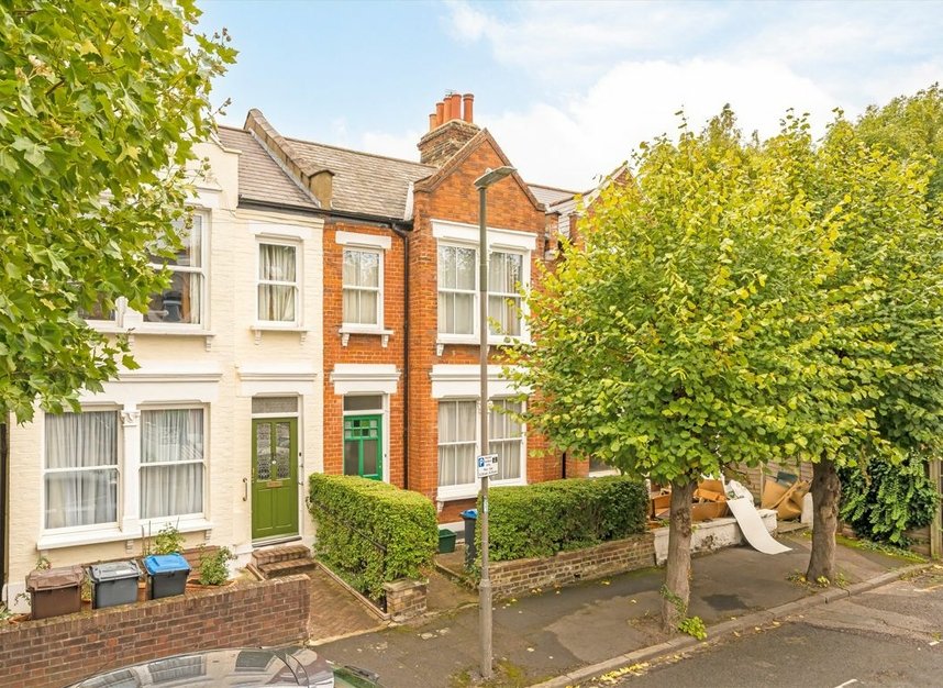 Properties for sale in Albany Road - SW19 8JD view1