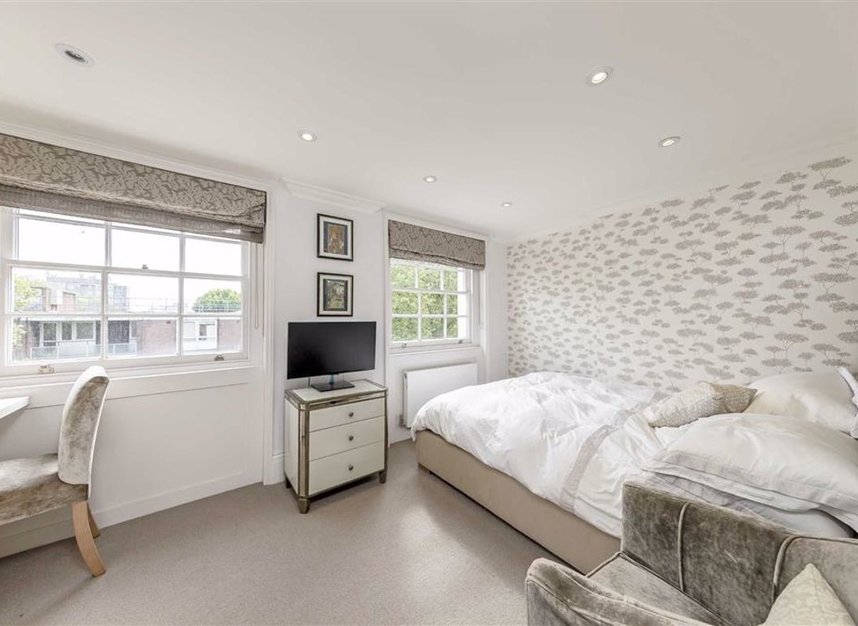 Properties for sale in Albany Street - NW1 4BT view7