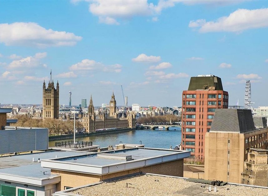 Albert Embankment, London, SE1