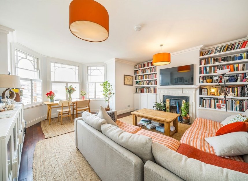 Properties for sale in Alexandra Park Road - N22 7UQ view3