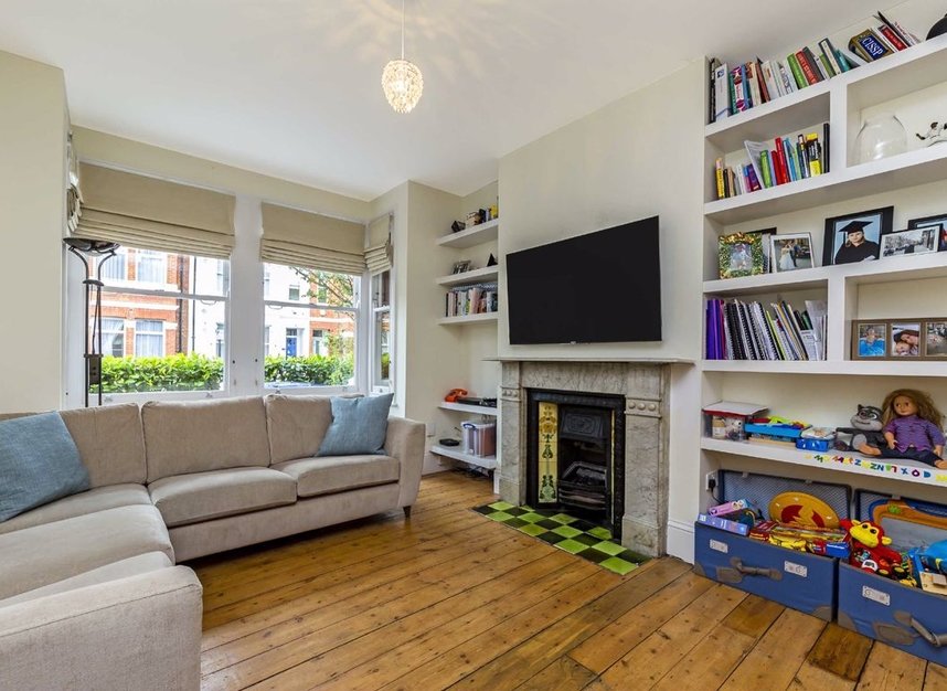 Properties for sale in Alexandra Road - W4 1AX view2