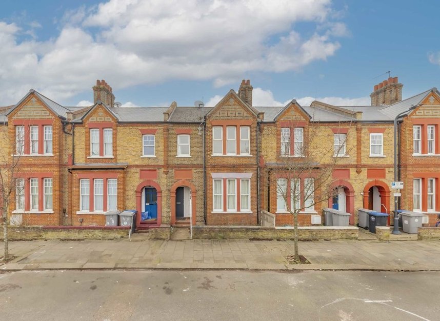 Flat for sale in Allington Road, London, W10 (Ref 218117) Dexters