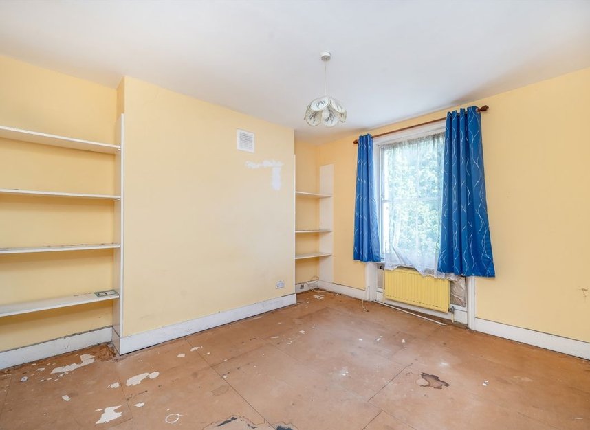Properties for sale in Almorah Road - N1 3ER view6