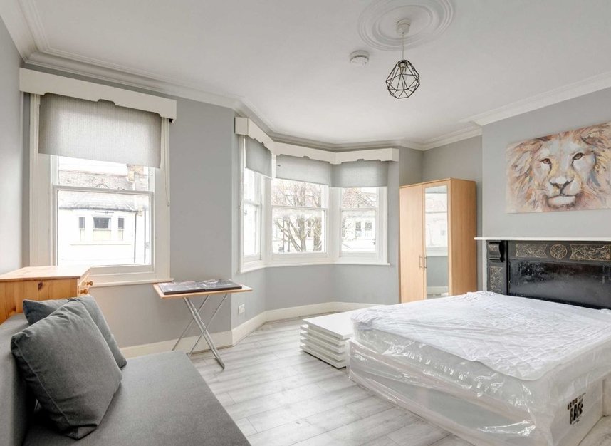 House terraced for sale in Ambleside Road, London, NW10 (Ref 224597