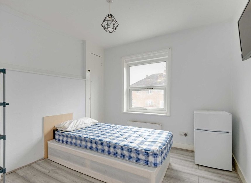 House terraced for sale in Ambleside Road, London, NW10 (Ref 224597