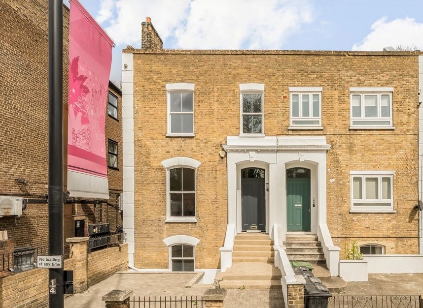 Properties for sale in Amhurst Road - E8 1JH view1