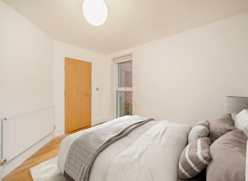 Properties sold in Amhurst Road - N16 7UL view5