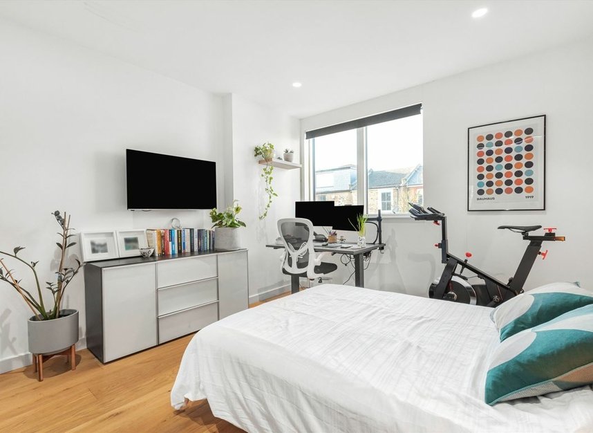 Properties for sale in Andre Street - E8 2AA view8