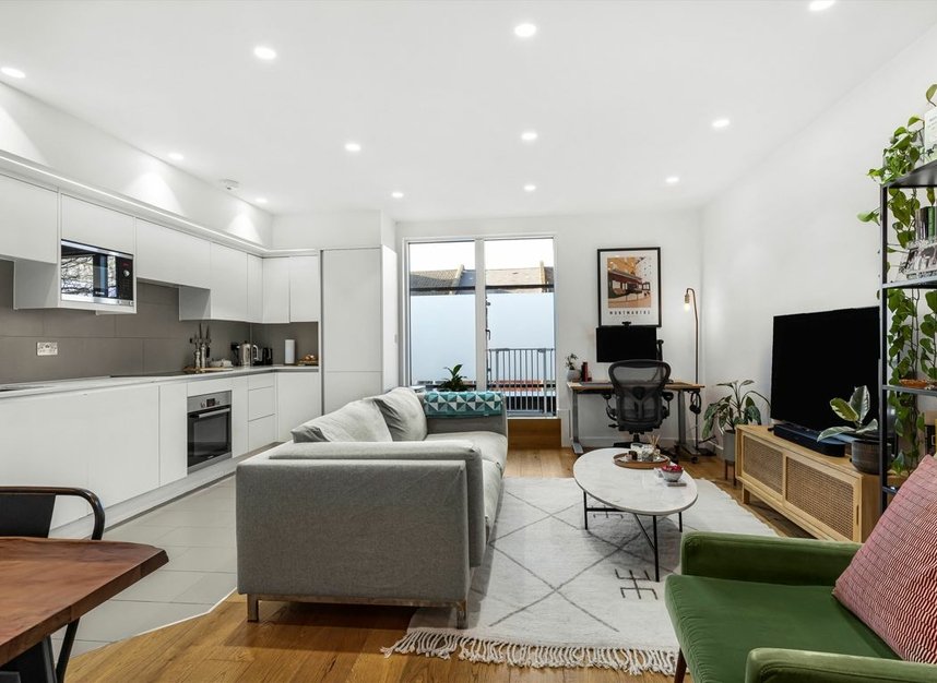 Properties for sale in Andre Street - E8 2AA view4