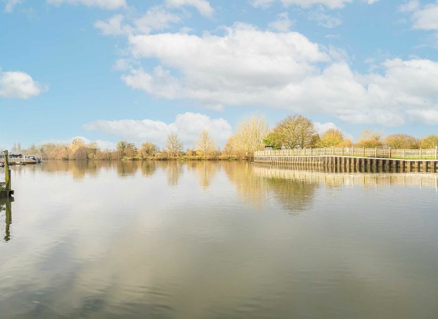 Anglers Reach, Surbiton, KT6
