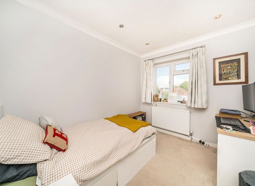 Properties for sale in Anglesea Road - KT1 2ET view5