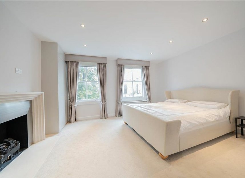 Properties for sale in Ansdell Terrace - W8 5BY view7