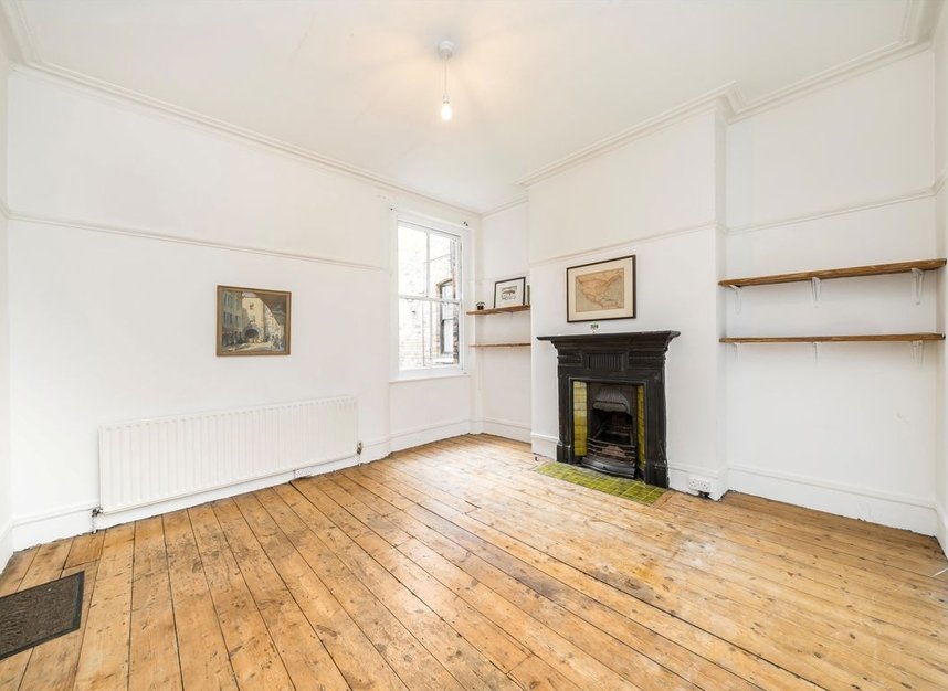 Properties for sale in Anson Road - N7 0AX view2