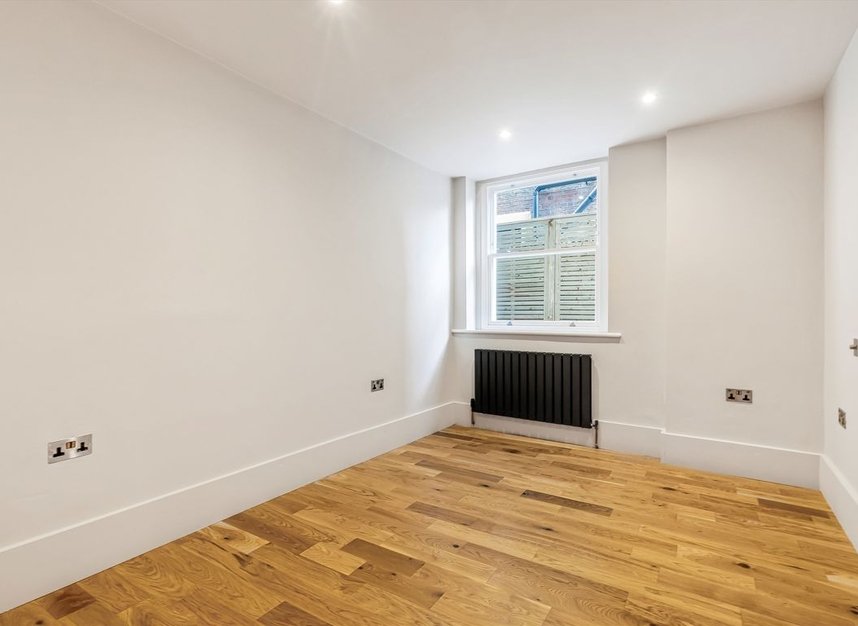Properties for sale in Anson Road - N7 0RB view4