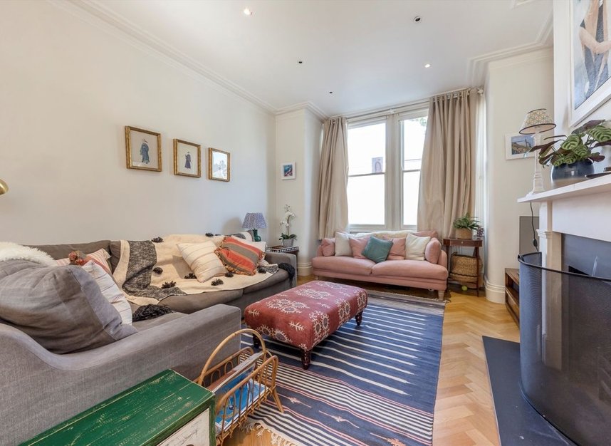 Properties for sale in Antrobus Road - W4 5NQ view3