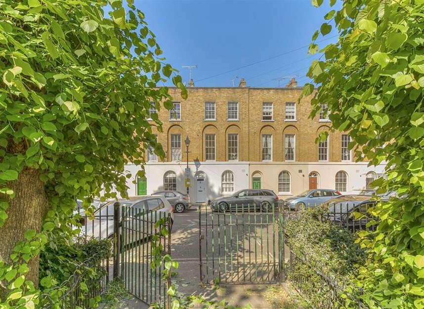 Properties for sale in Arbour Square - E1 0SH view11