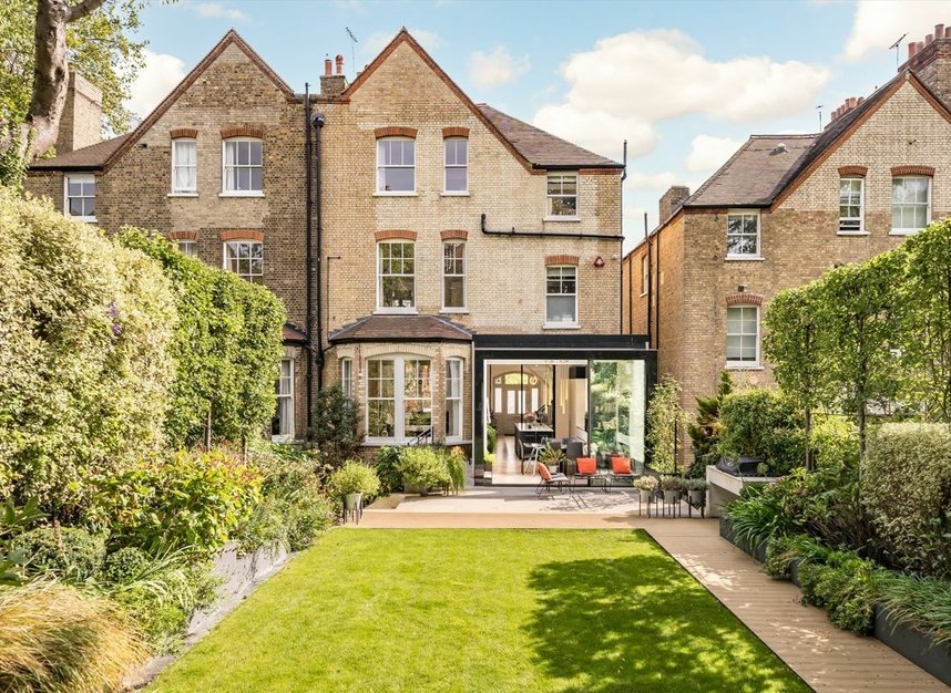 Properties for sale in Arkwright Road - NW3 6BH view13