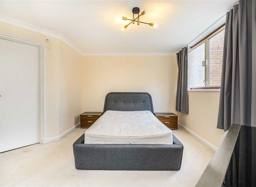 Properties for sale in Asher Way - E1W 2JZ view3