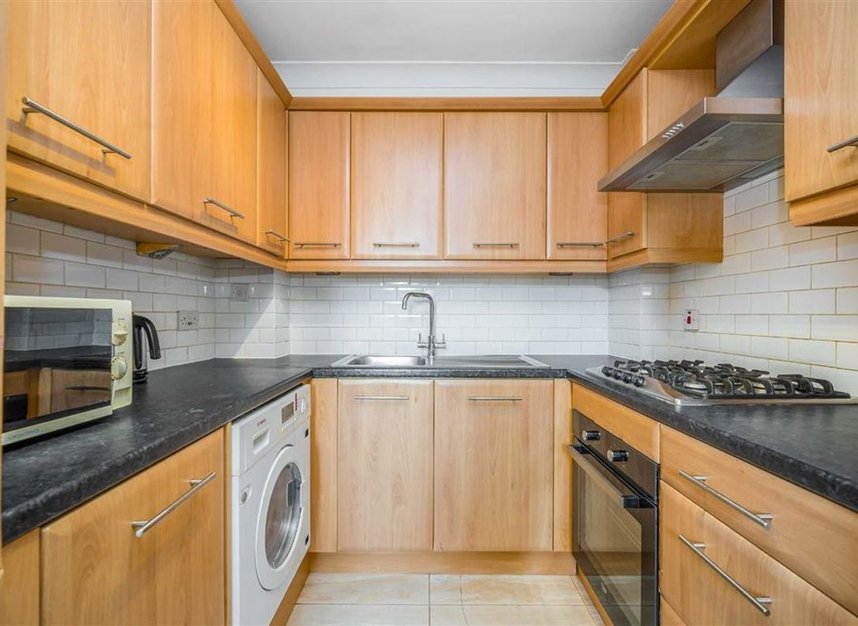 Properties for sale in Asher Way - E1W 2JZ view2