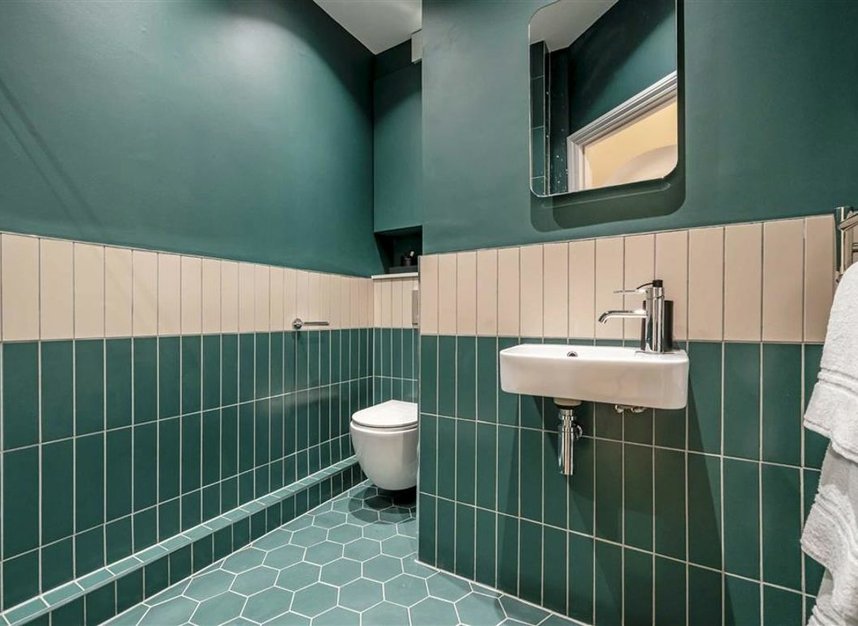 Properties for sale in Ashley Gardens - SW1P 1HN view8